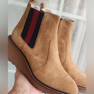 NEW!! Cecelia New York Gemma Suede Wedge Boot